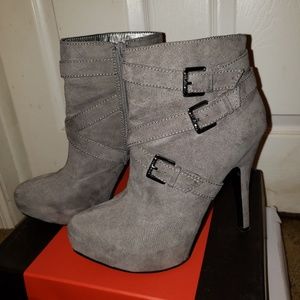 G by guess gray booties with side buckles